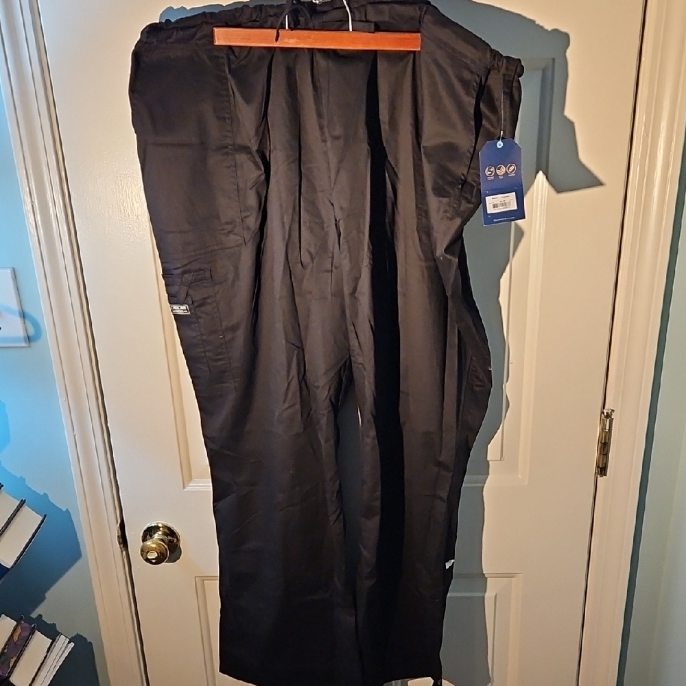 Cherokee Men's Black Cargo Pants